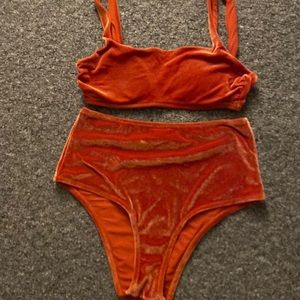 Velvet bikini